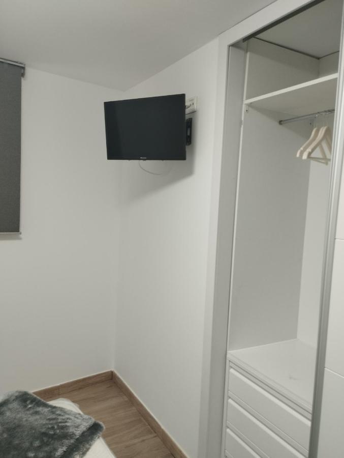 Muy Centrico La Plaza Apartment Chulilla Bagian luar foto